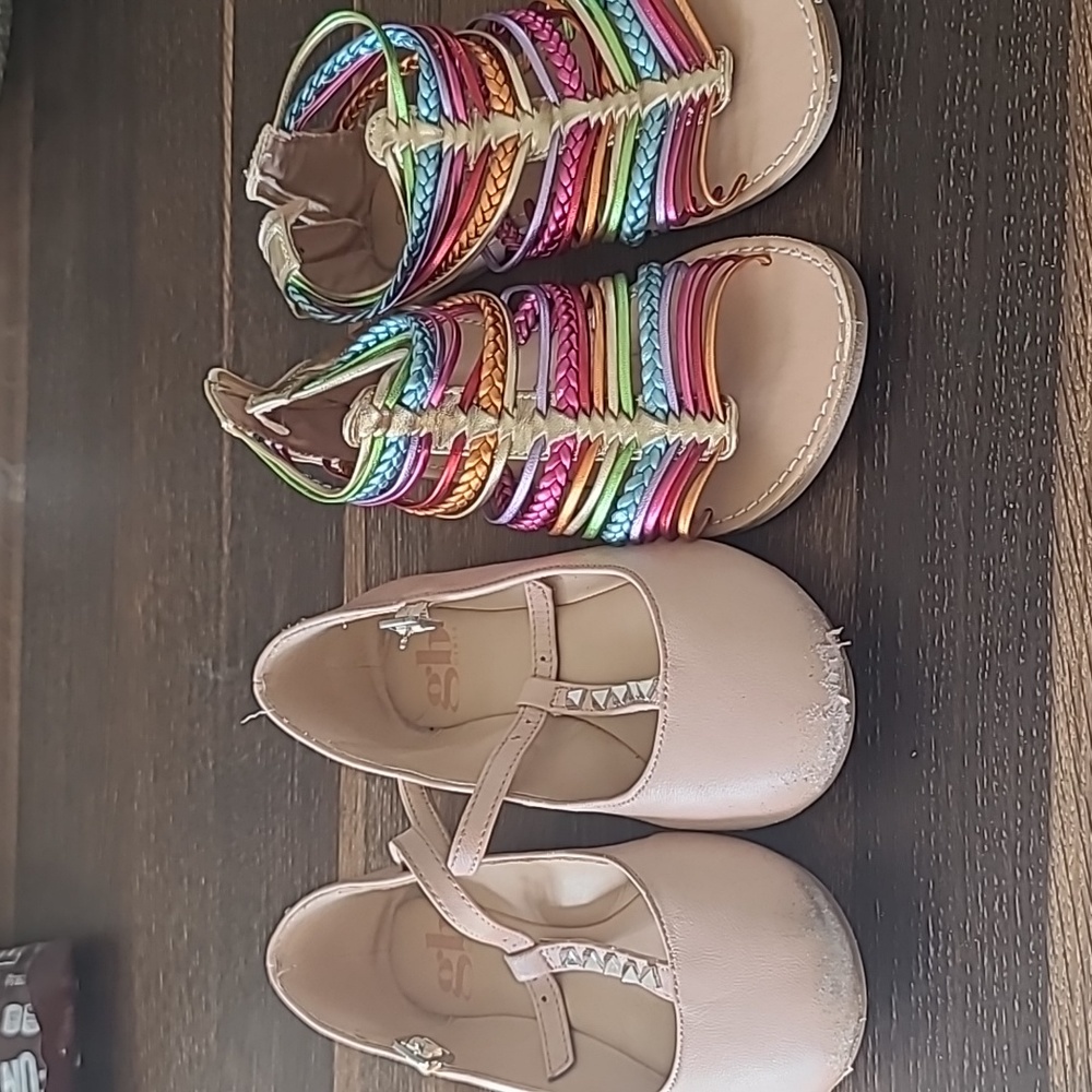 Little Girl Sandals Size 2